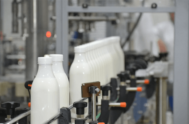 Молоко стало дешевле в Омске