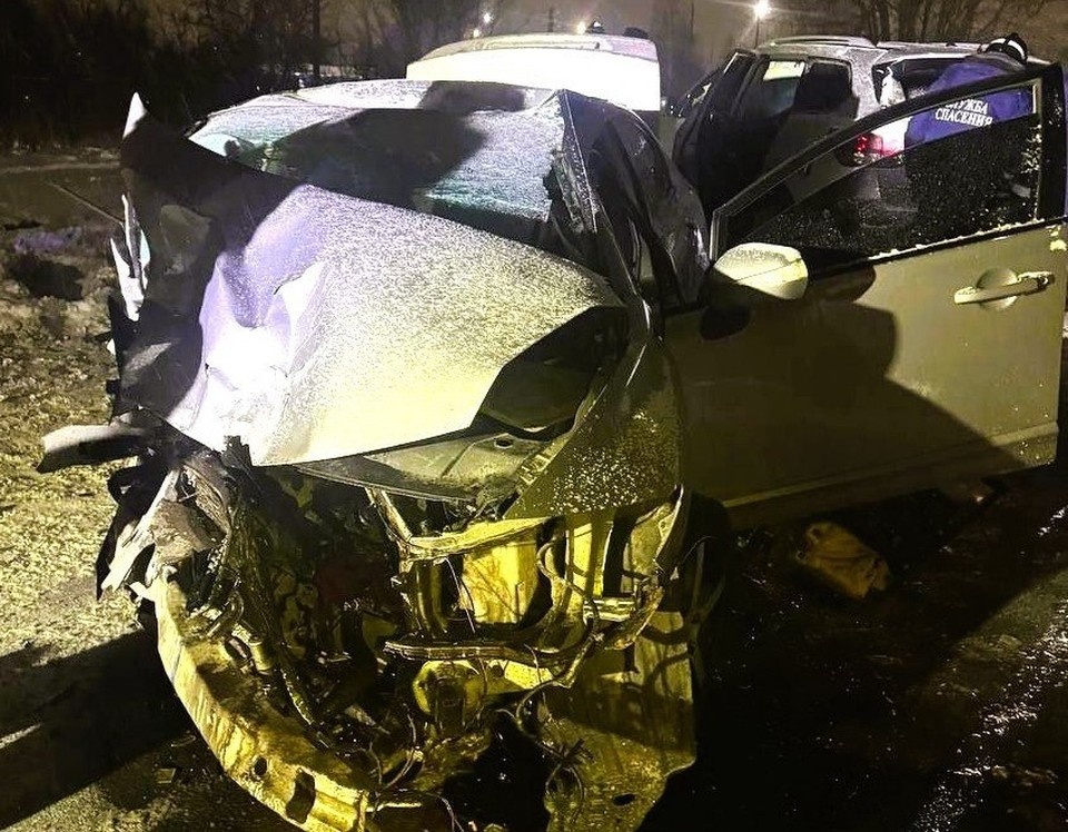    Спровоцировавший аварию в Ульяновске водитель скрылся с места ДТП. Фото: Управление гражданской защиты