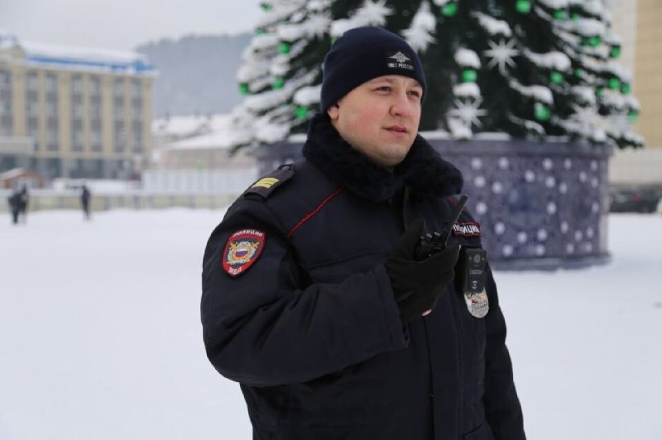    Полиция Республики Алтай в преддверии новогодних праздников. Источник: МВД по Республике Алтай