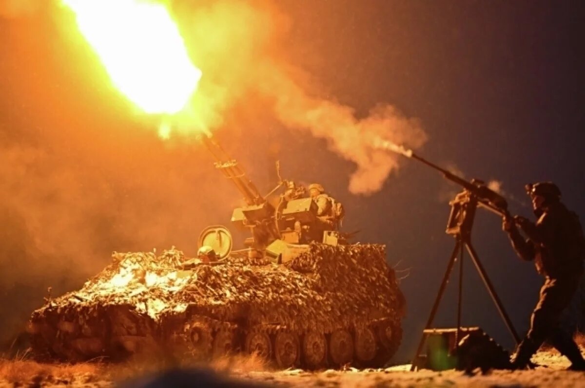    Боец Живов рассказал, что происходит в зоне СВО в новогоднюю ночь
