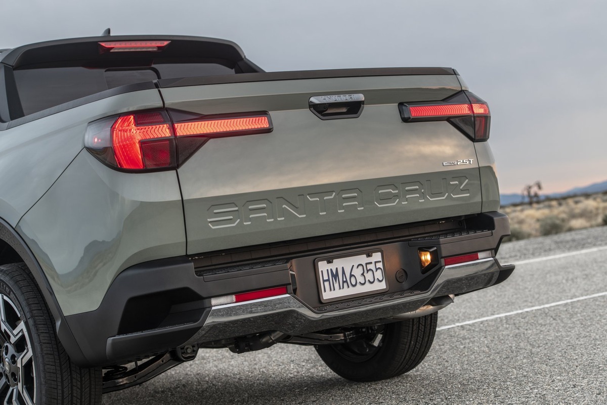   Hyundai Santa Cruz