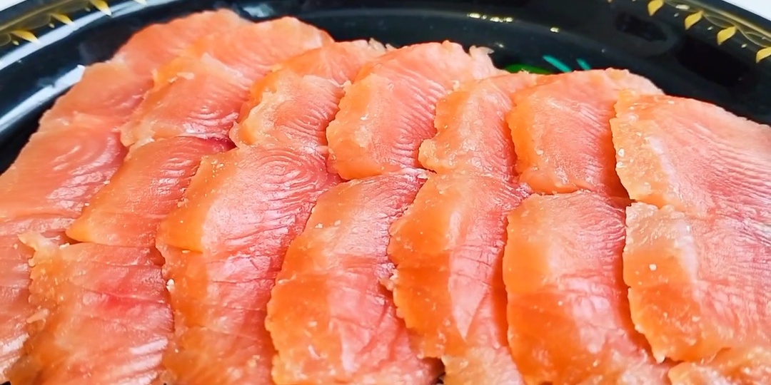 Засаливаем рыбку к праздникам: даже рыхлая горбуша станет плотной и вкусной🍣