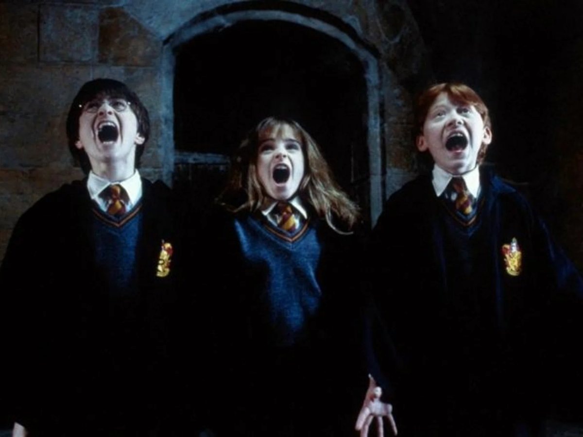     HBO и Warner Bros снимут семисезонный сериал по всем книгам о «Гарри Поттере»