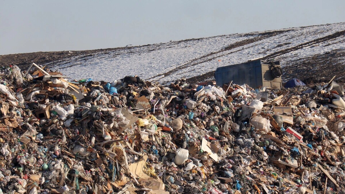    Действующий Гусинобродский полигон давно переполнен   Артем Шершнев / atas.info