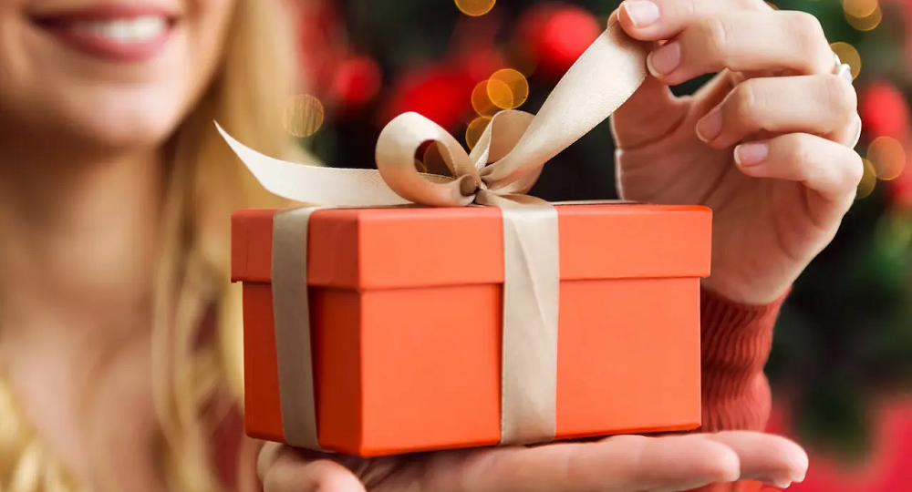 Какие подарки дарят на новый 2026 год? Топ самой продаваемой техники