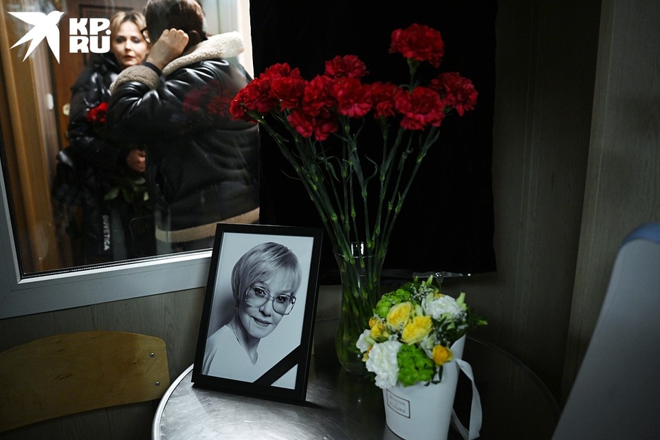    Как прошло прощание с актрисой Верой Алентовой: фото с церемонии Иван МАКЕЕВ