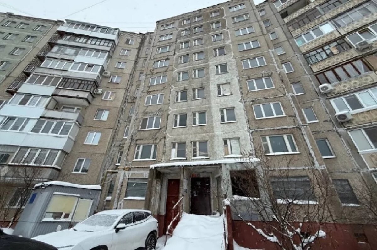    Власти Уфы нашли деньги на снос аварийного подъезда в 9-этажке в Сипайлово