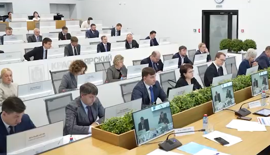     В Красноярске прошло совещание по реагированию на новогодних каникулах