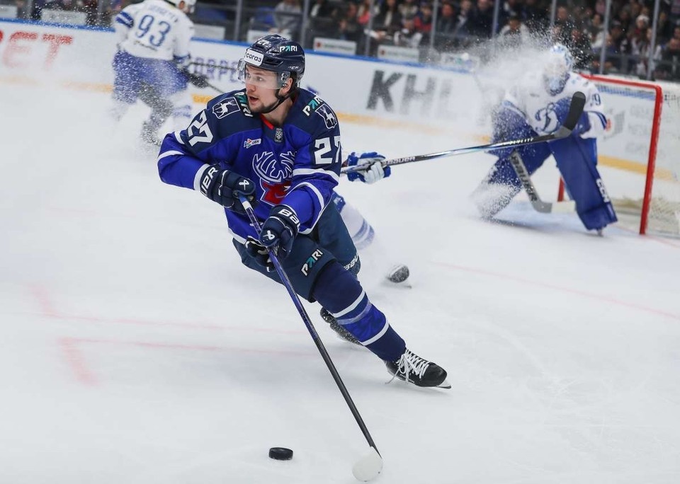    Нападающий "Торпедо" Сергей Гончарук поделился планами на будущее. ХК "Торпедо"