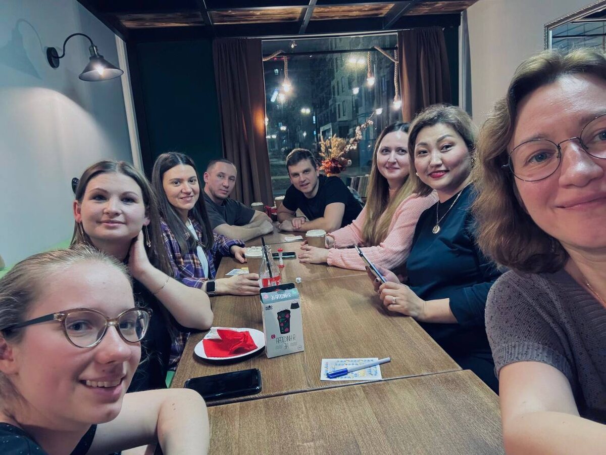 Посиделки с соседями.