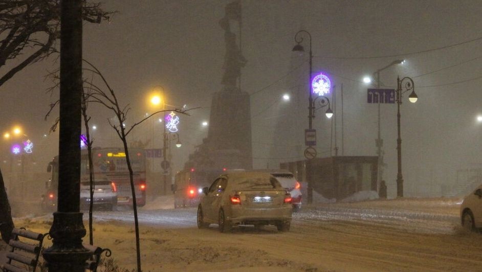    Почему несмотря на дорогой проезд в такси, таксисты Ростова недовольны маленьким доходом   1MI