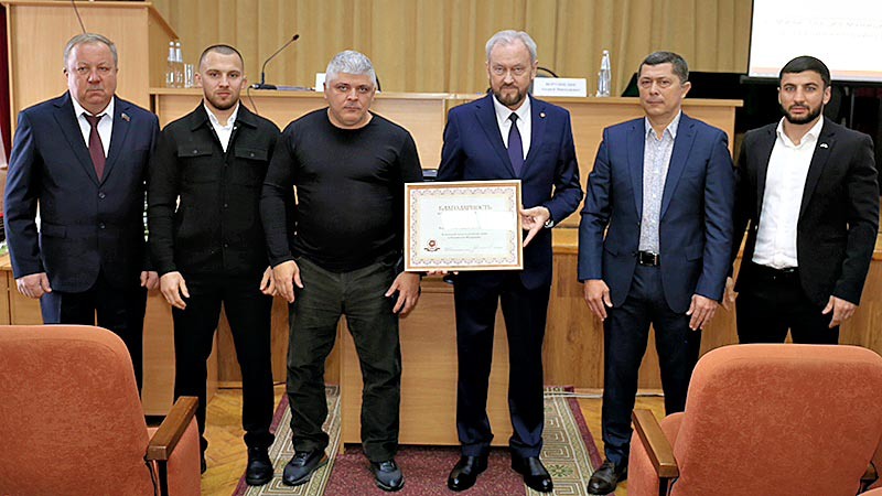    Год был напряженным, но достижения есть