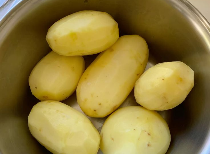 Понизила уровень мочевой кислоты в суставах. 5 копеечных продуктов, которые стали СПАСЕНИЕМ