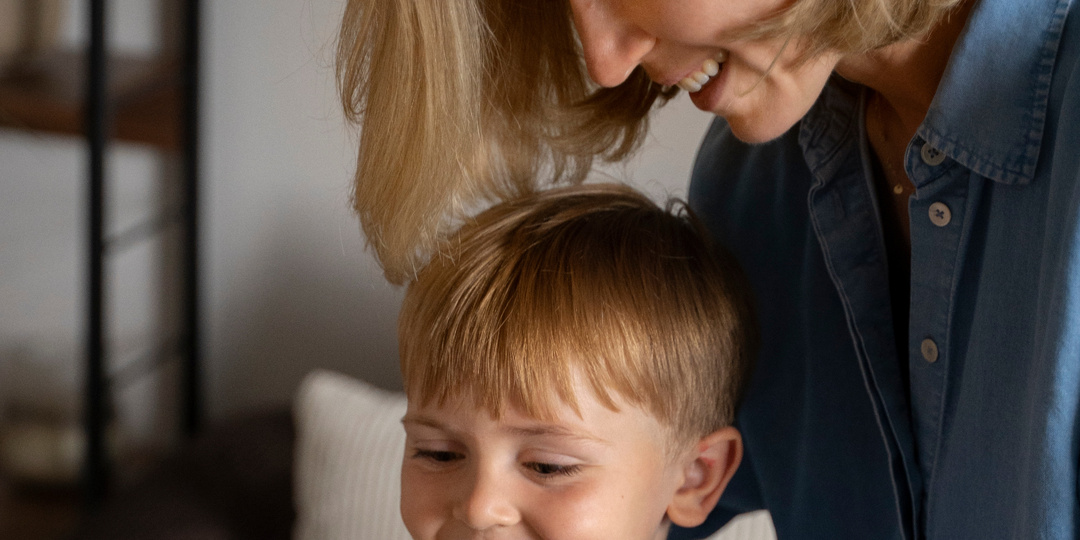 — Нельзя так цепляться за мужика, шантажируя больным ребенком, — смело заявила Юля. Бумеранг есть, только вот работает не так