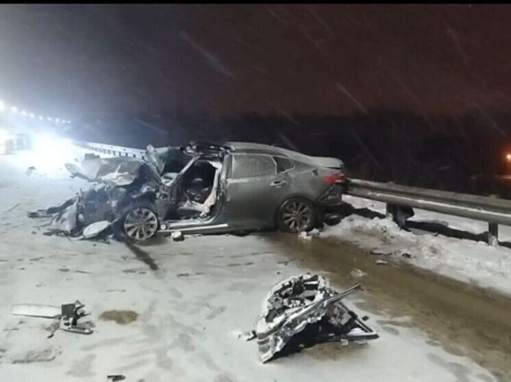     В Корочанском округе столкнулись легковушка и грузовик, есть пострадавший, фото: 31.мвд.рф