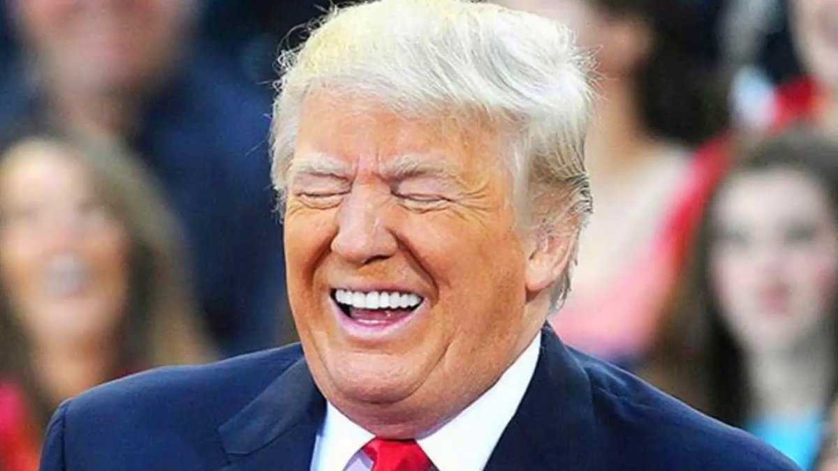 - Россию марсиане обстреливают...