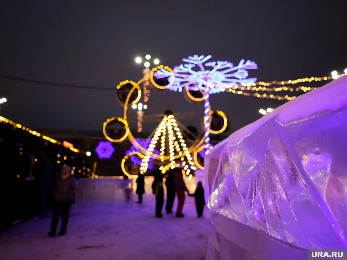     В Ноябрьске стартует масштабная праздничная программа на новогодние каникулы