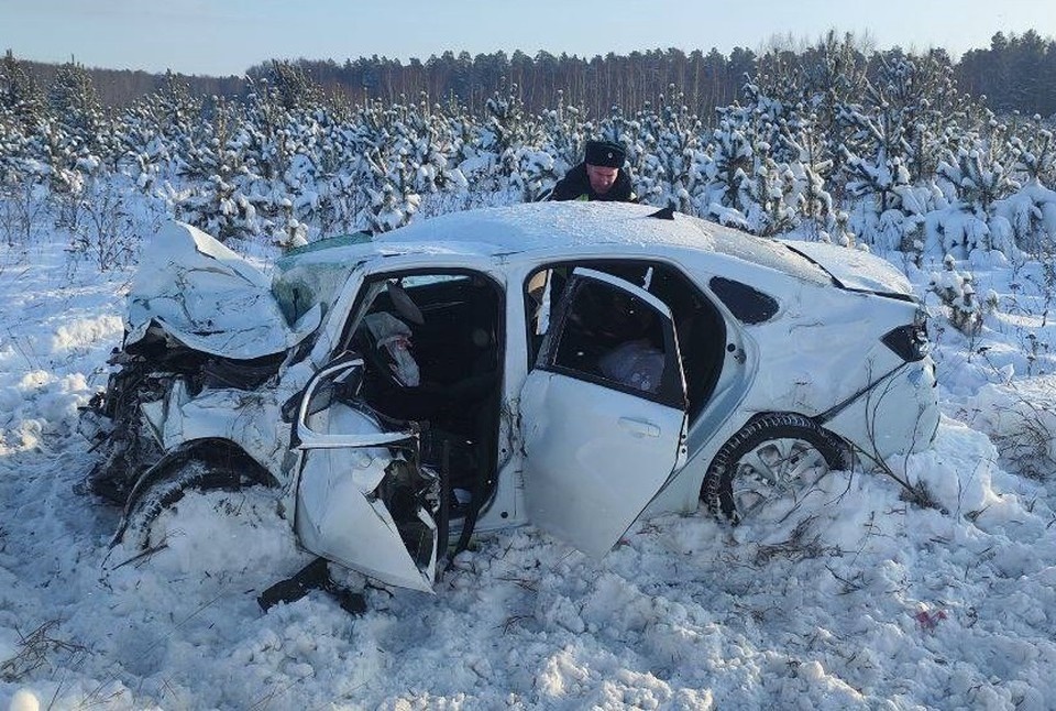    В ДТП в Белоярском пострадали четыре человека, в том числе двое детей. Фото: Госавтоинспекция Свердловской области