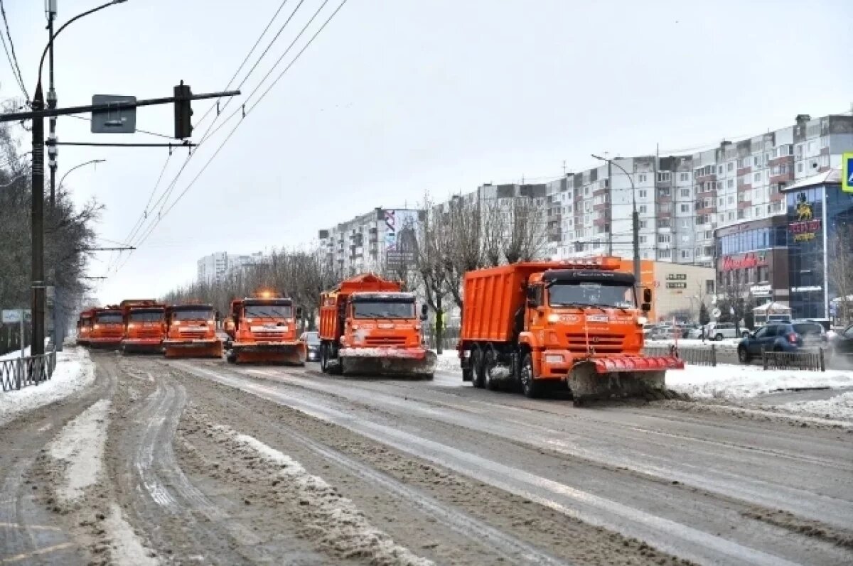    В ЯО дорожные службы будут работать круглосуточно в новогодние праздники
