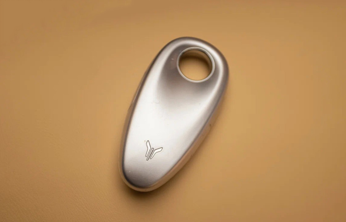 Voyah Free перестал реагировать на брелок? Причин несколько – от севшей батарейки до программного сбоя. Рассказываем, как диагностировать проблему и когда ехать к специалисту.
