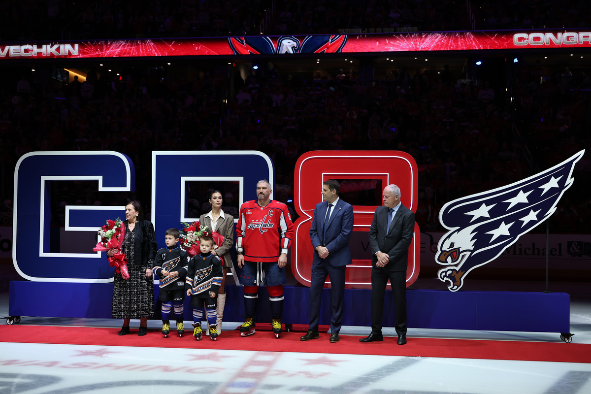    В ноябре Александр Овечкин забросил 900-ю шайбу в регулярных чемпионатах НХЛ / Gettyimages.ru / Patrick Smith