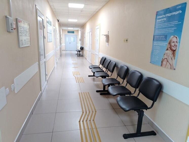     Посетителям запретили доступ в стационар с 25 декабря. Фото: архив МК в Питере