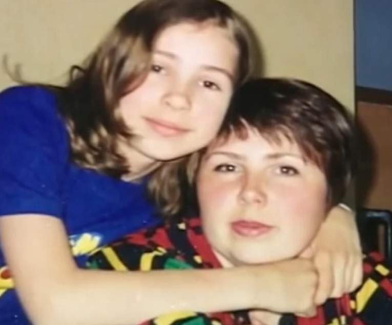 Дочь и жена Вячеслава. Фото: архив семьи