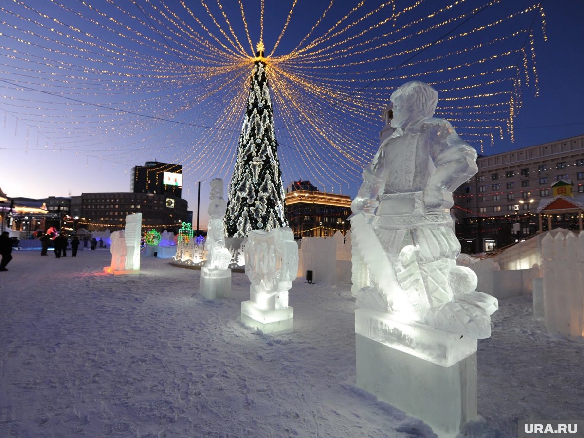    Первые гости уже оценили новый городок