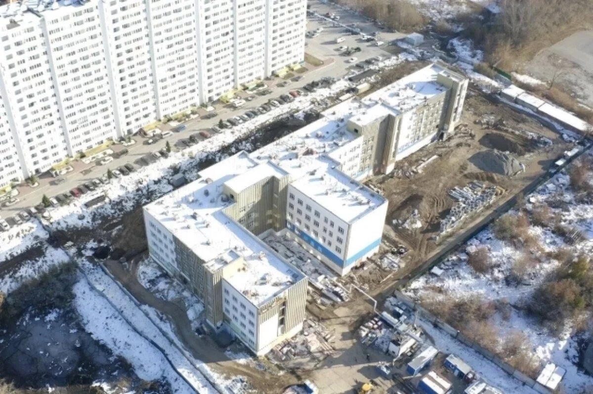    Сроки строительства трех поликлиник в Новосибирске продлены до 2027 года