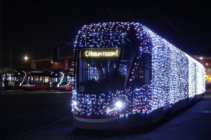 Обложка © Комитет по транспорту Санкт-Петербурга