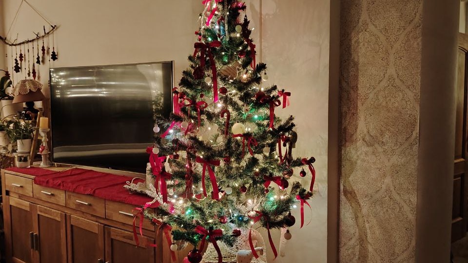 А вот и моя елочка-красавица