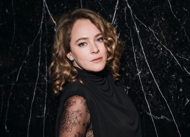    Аглая Тарасова