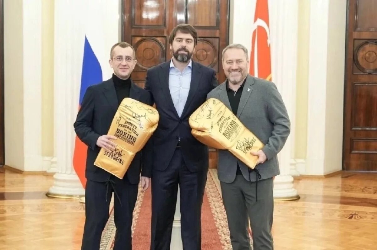    Бельский и Пиотровский наградили тренеров и спортсменов сборной Петербурга