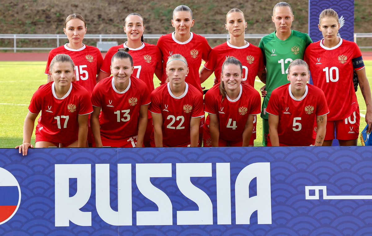    Футболистки сборной России  Сергей Савостьянов/ТАСС