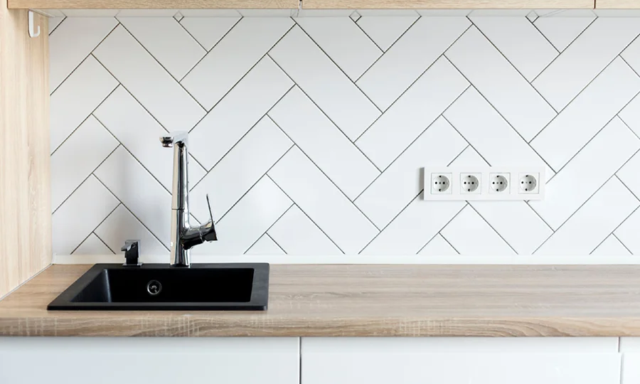 Правила и нормы расположения розеток на кухне: разбираемся в проблеме
