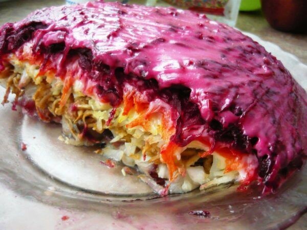 Сельдь кроме «под шубой»: как раскрыть королеву русской закуски