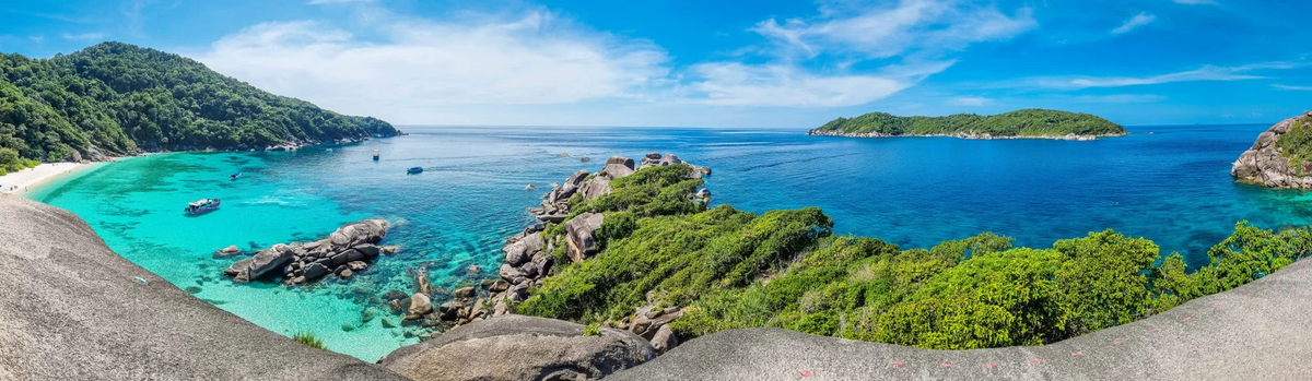 Панорамный вид на бухту острова №8