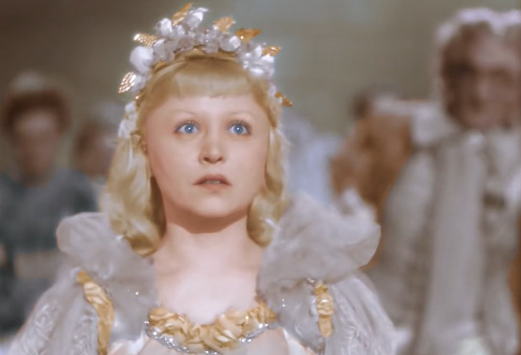 Кадр из фильма-сказки «Золушка» (1947 год, реж. Н. Кошеверова и М. Шапиро)