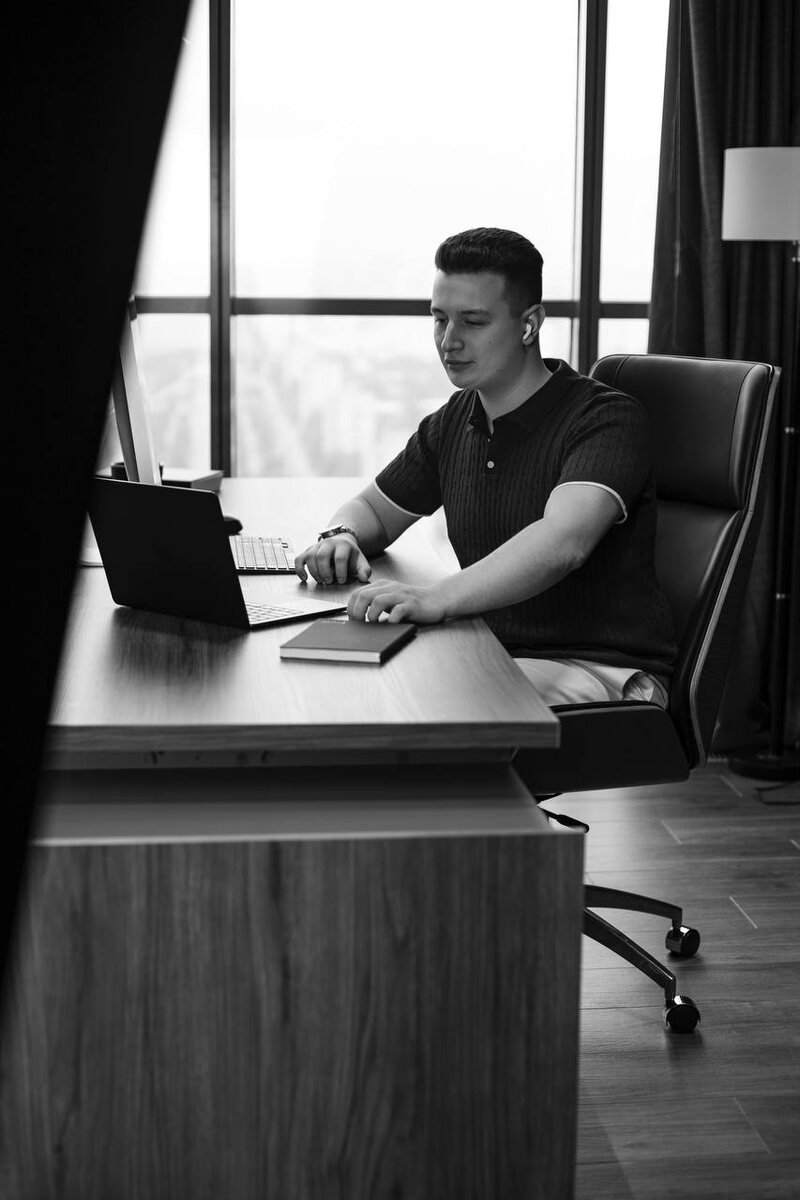 Михаил Тесленко