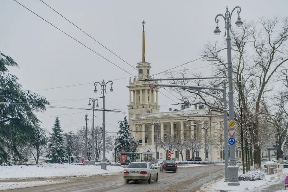    Севастополь засыпало снегом. Фото: sev.gov.ru