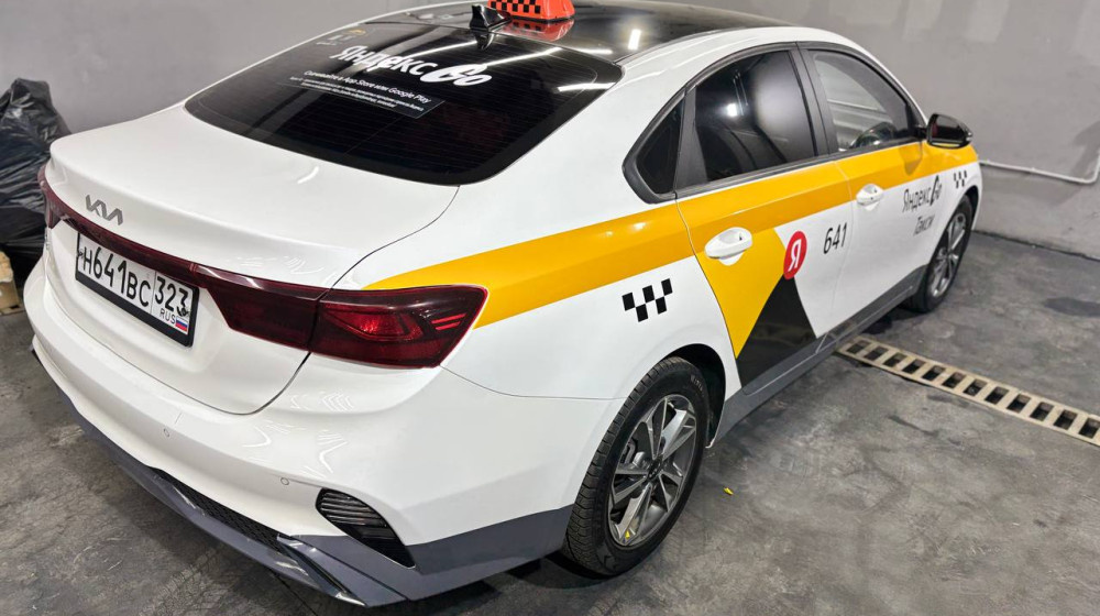    Кто на самом деле рулит такси и как водители играют в свою игру