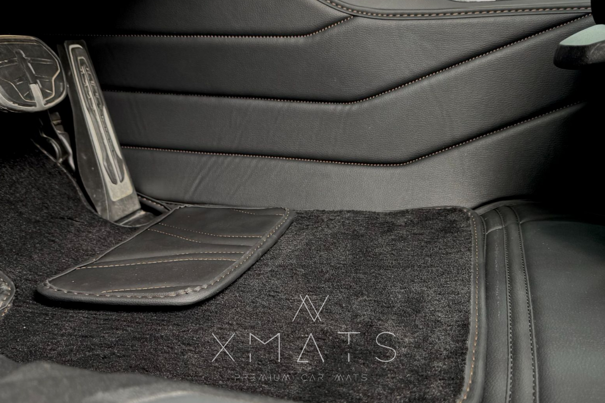 Коврики из экокожи в салон BMW 2 Series