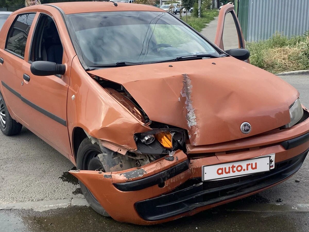  разбитый Punto