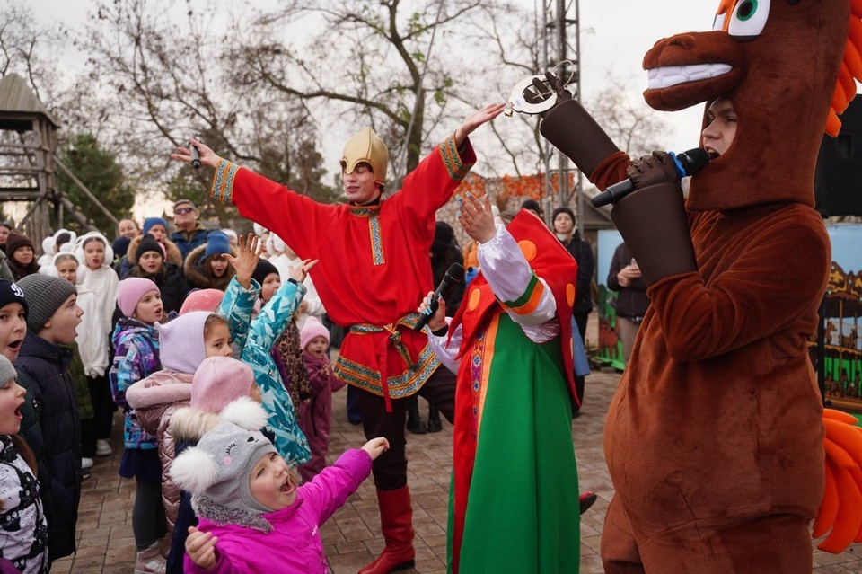    Детей ждет развлекательная программа. Фото: ЦПКиО