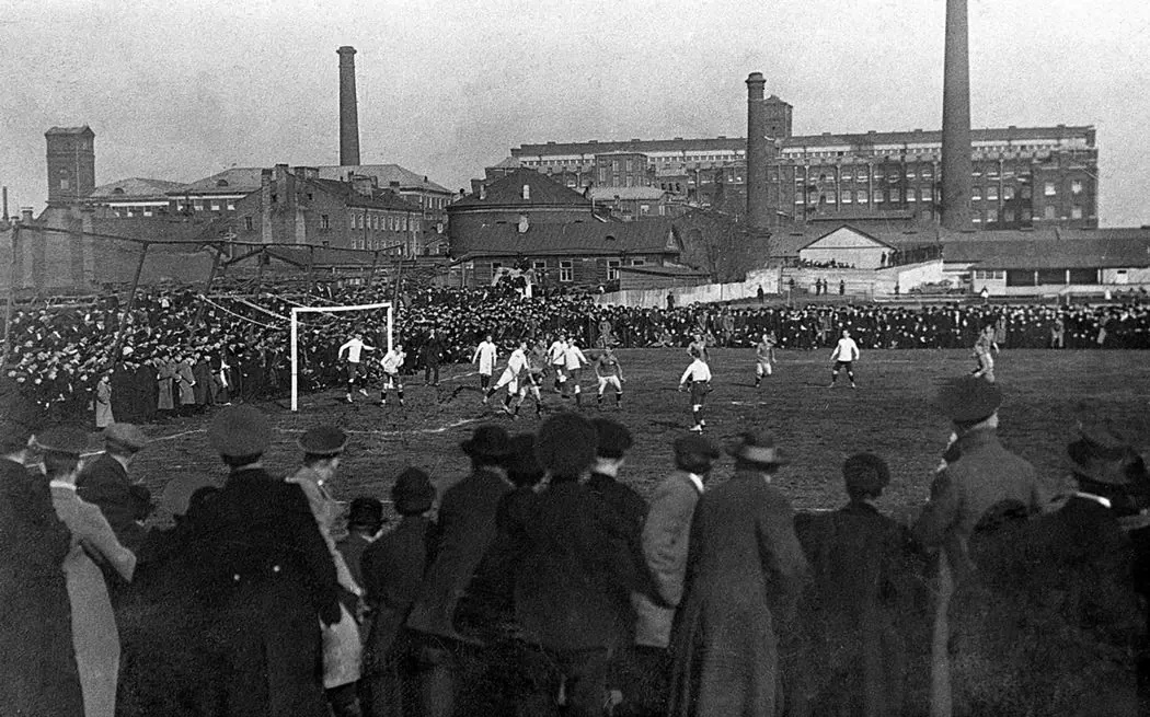 Санкт-петербург против Стокгольма 