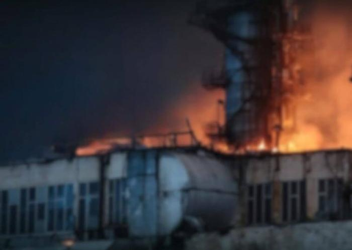 Нанесён удар по Херсонской ТЭЦ. Часть города Херсон осталась без света и тепла, источник Телеграм-канал Херсонский Вестник