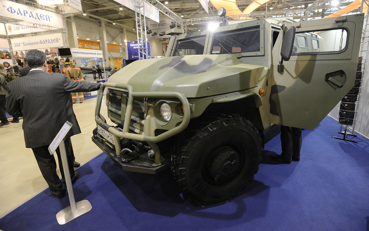 Алексей Филиппов / ИТАР-ТАСС📷Модифицированный бронеавтомобиль «Тигр-М» на открытии Международной выставки средств обеспечения безопасности государства «Интерполитех», 2010 год