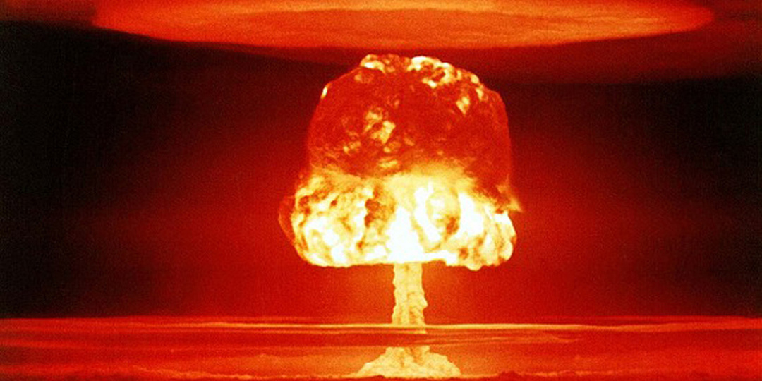 С Наступающим Новым Апок...кхм...кхм... Новым годом!