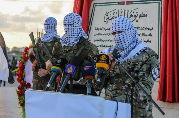 Обложка © Shutterstock / FOTODOM / Anas-Mohammed