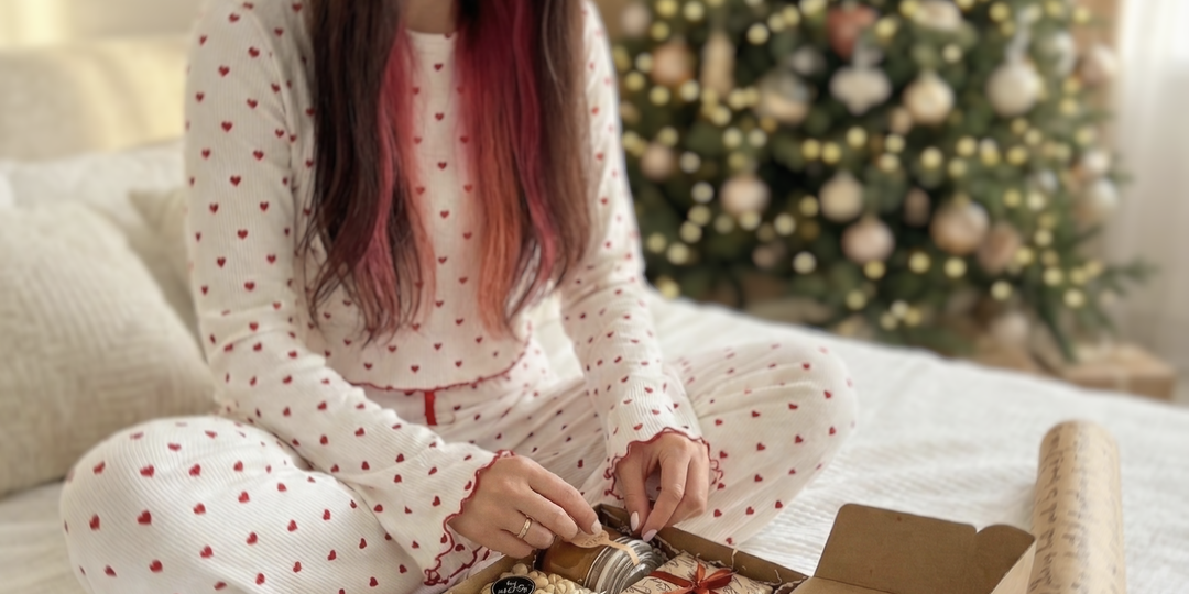 Перестаньте дарить пылесборники! Как собрать роскошный подарок в обычном супермаркете за 30 минут (и спасти Новый год)